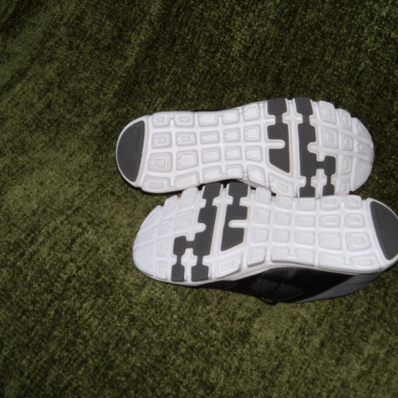 Reebok Trainette 10MT Cross Trainer - Picture 8 of 8